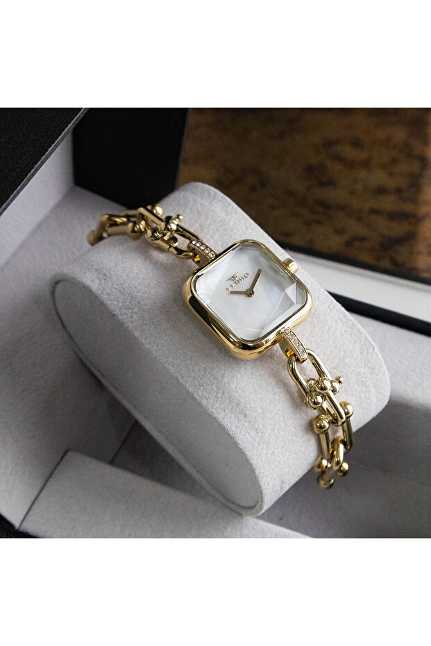 F40185B Women's Wristwatch with Steel Strap