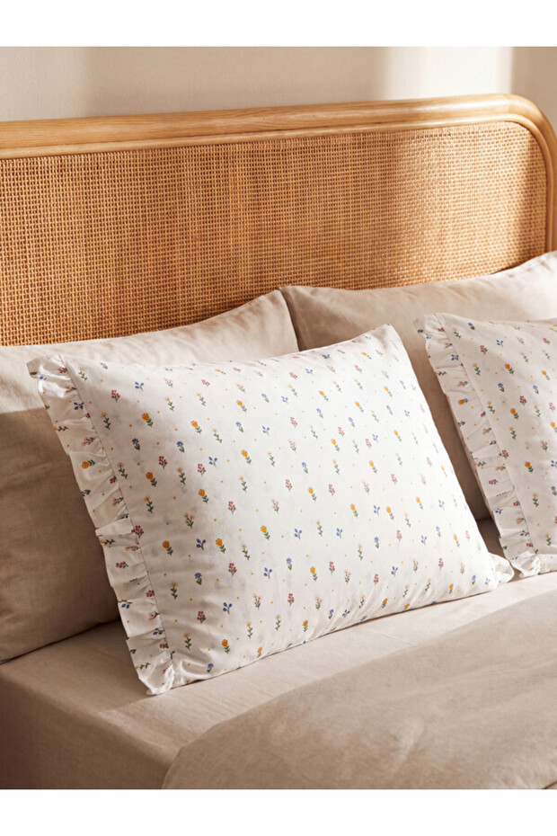 Esvab • Modern & Distinctive Floral Embroidered Cotton Pillowcases, Set of 2, 50X70 cm