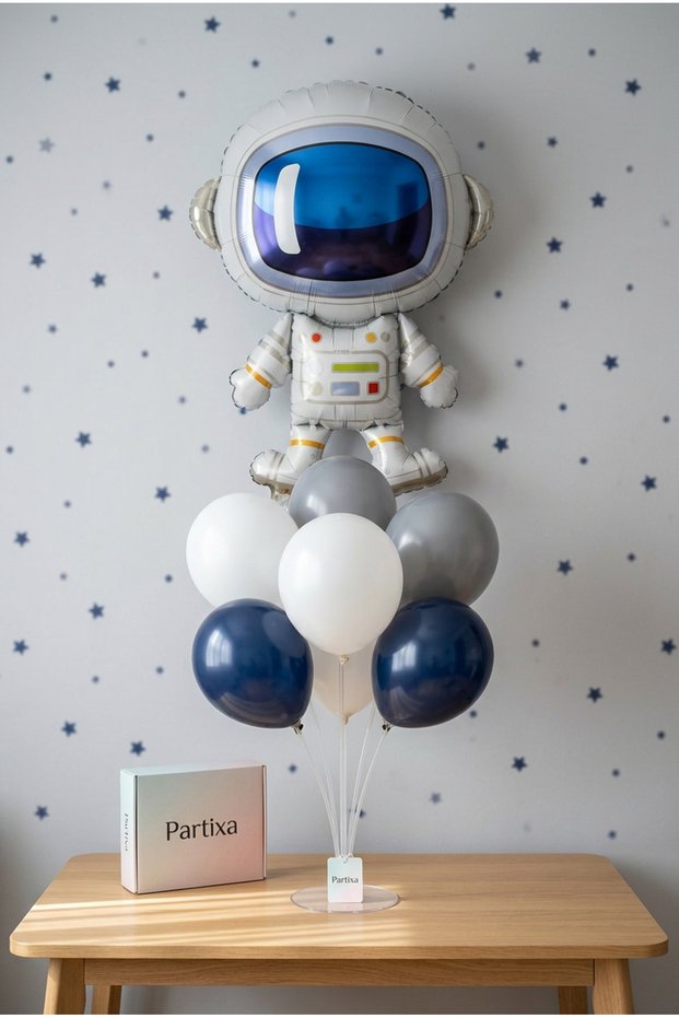 Astronaut Balloon Stand Set |   Transparent 7-Piece Stand + Astronaut Foil Balloon 60×80 cm + 7 Latex Balloons