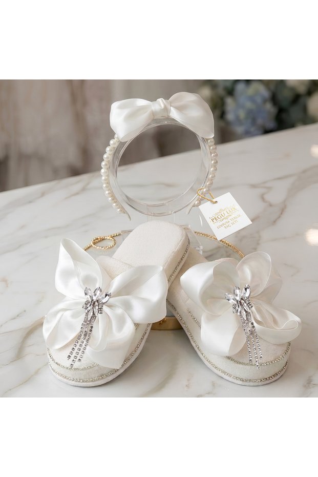 Pegu Crystal Stone Satin Bow Mother-Of-Pregnancy Slippers Crown Set, Handmade, Special Design, Bride, Bow, Maternity, Pregnant..