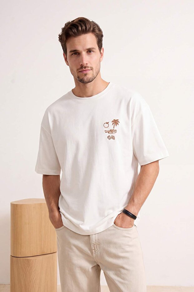 Ekru Oversize/Geniş Kesim Nakışlı %100 Pamuk T-Shirt TMNSS26TS00051 - 2