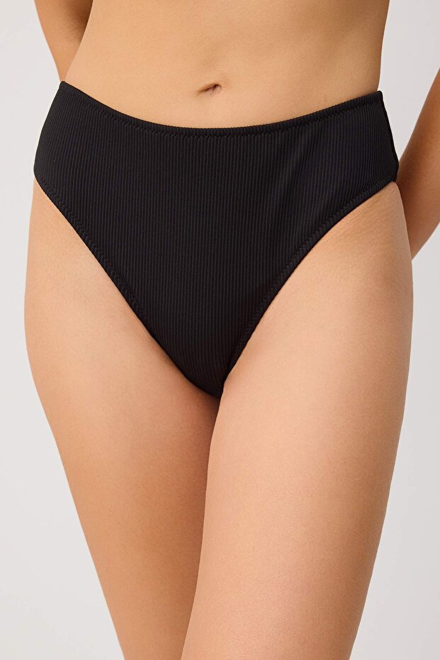 Siyah Dokulu Yüksek Bel Regular Bikini Altı TBESS23BA00128 - 3