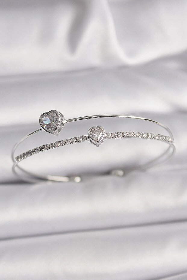 Brass Silver Color Zircon Stone Heart Model Women's Bracelet