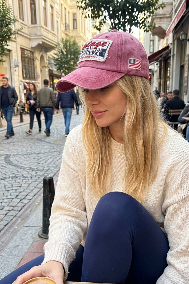 Distressed Effect Embossed Emblem Street Fashion Unisex Hat