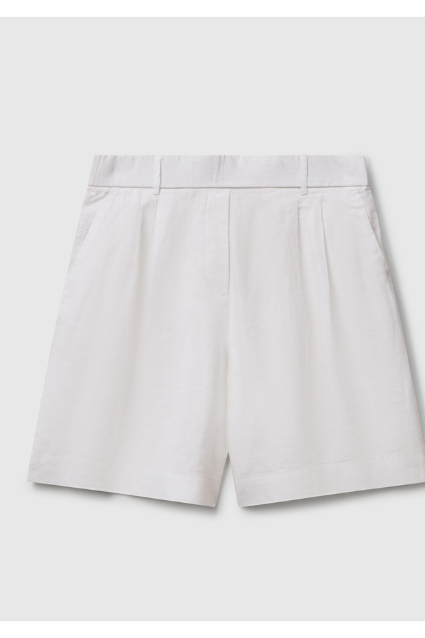 Women's White 100% Linen Pleated Relax Fit Bermuda Shorts with Elastic Waist at the Back