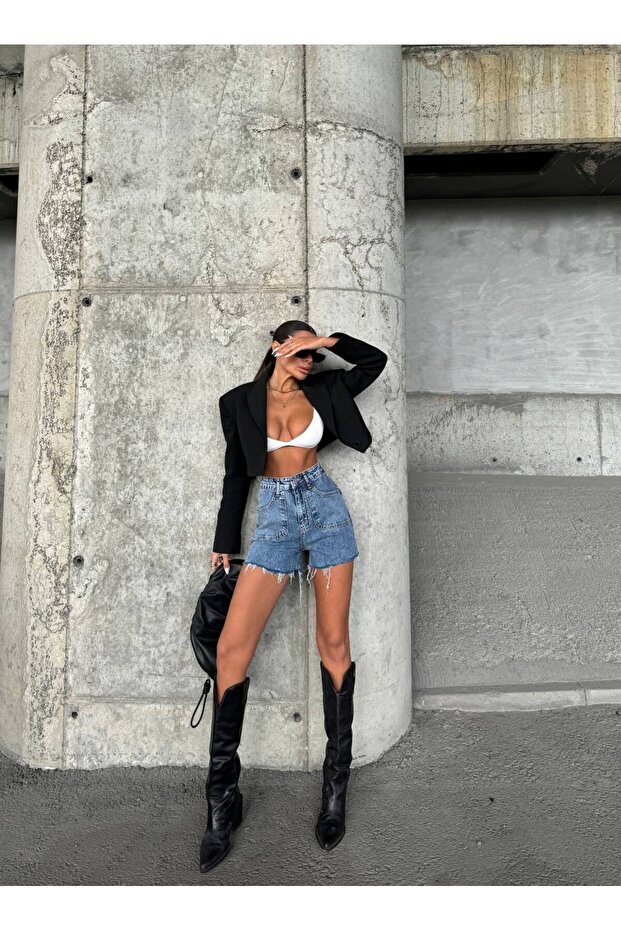 Women's Oval Pocket Design Cut-Out Leg Lycra Denim Shorts