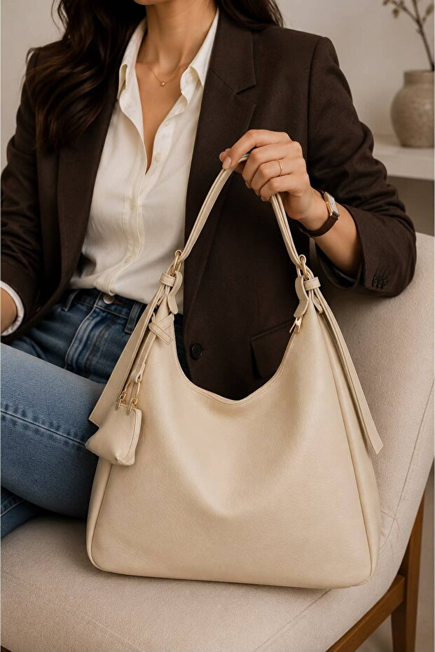 Women's Large Size Shoulder Bag with Zipper, Soft Textured Daily Use Bag