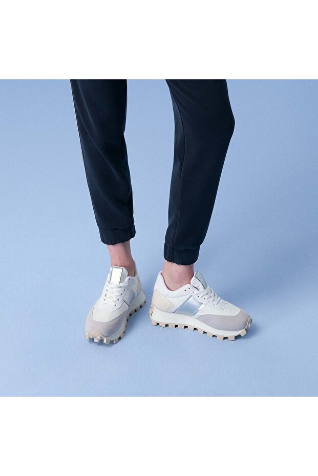 Women's White Sneakers