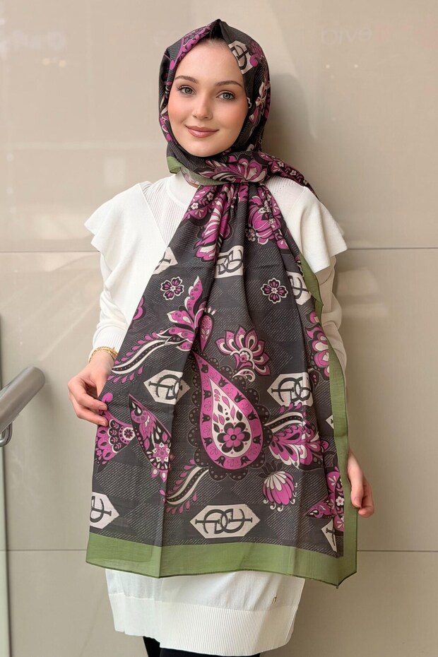 Serenad Tenzel Shawl