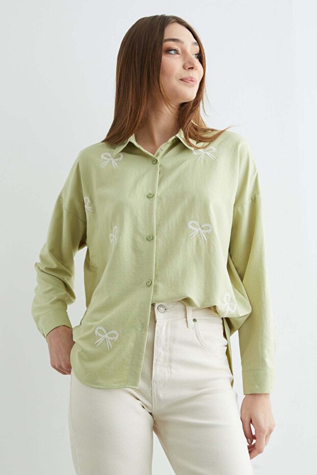 Bow Embroidered Oversized Shirt