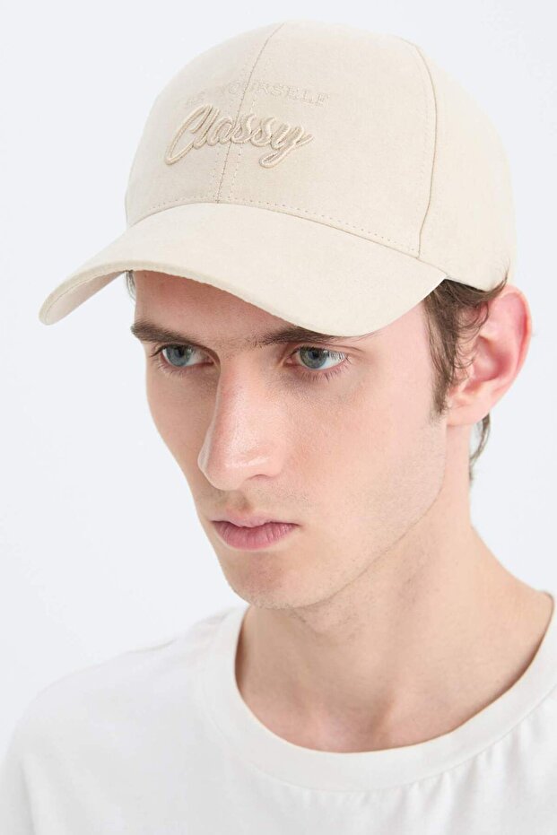 Men's Text Embroidered Suede Cap Hat D5484Ax25Sm