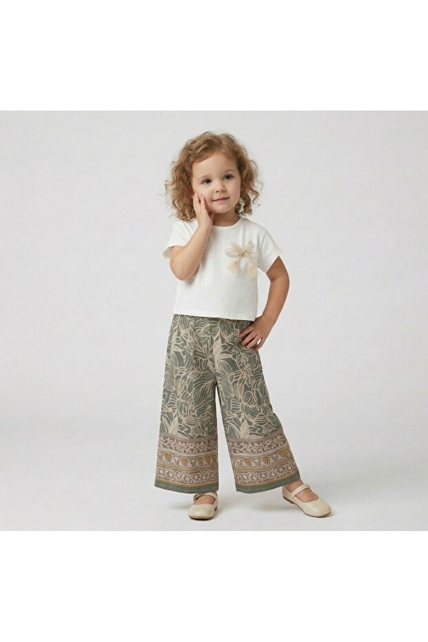 Appliqued Flower Blouse with Loose Patterned Pants Girls' Set