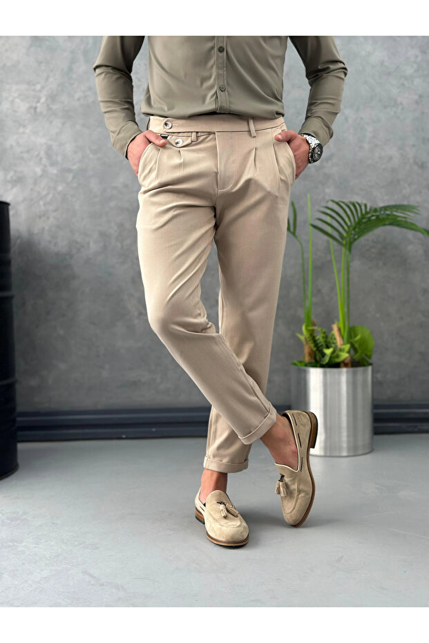 Single Pleat High Waist Double Button Fabric Trousers