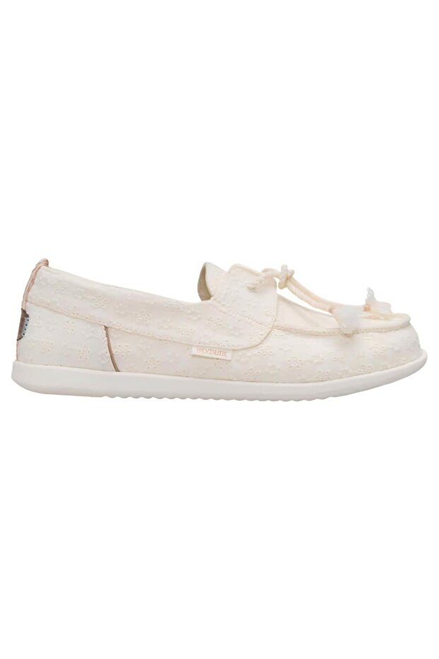 Harbor Breeze Lo Eyelet Women's Shoes - Ecru