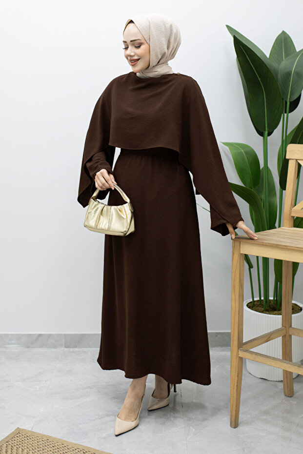 Cape and Skirt Set Tsd260221 Brown