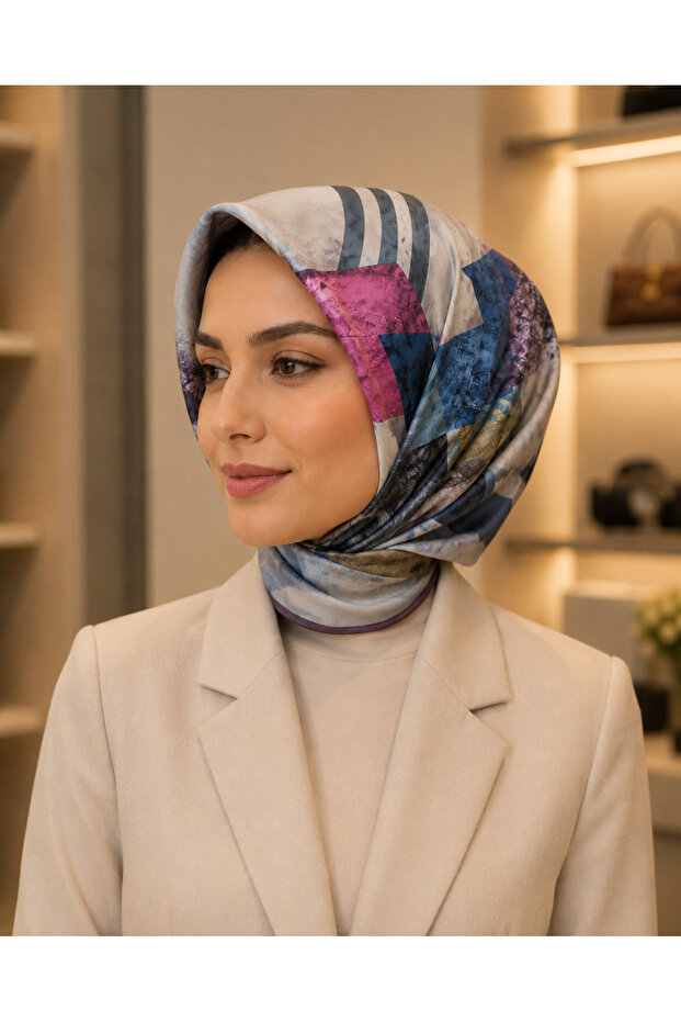 وشاح ناعم بلون الفوشيا الكاكي بتصميم هندسي