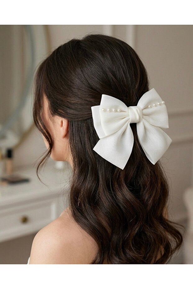 Elegant Pearl Touch White Bow Buckle