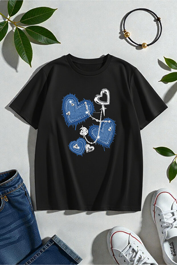Unisex Heart Printed Design T-shirt