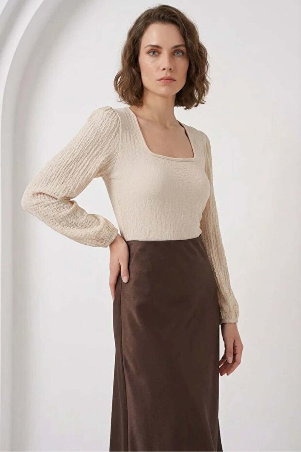Women's Square Neck Long Sleeve Cream Blouse