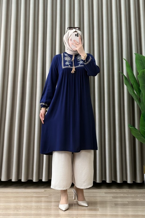 Rüveyda Takim Women's Navy Blue Collar Embroidery Detailed Pants and Hijab Two-Piece Set