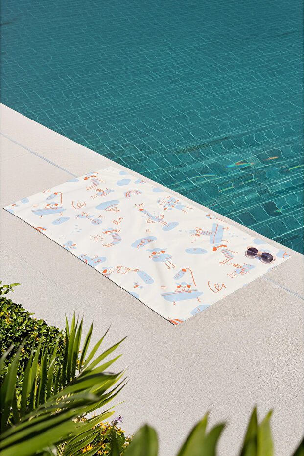 Happy Clouds Patterned Beach Towel - 3