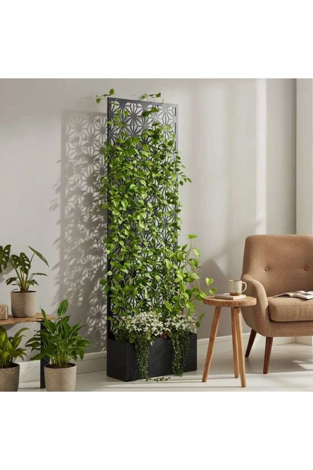 Elmy Metal Screen With Planter 50x15x130cm - Matt Black