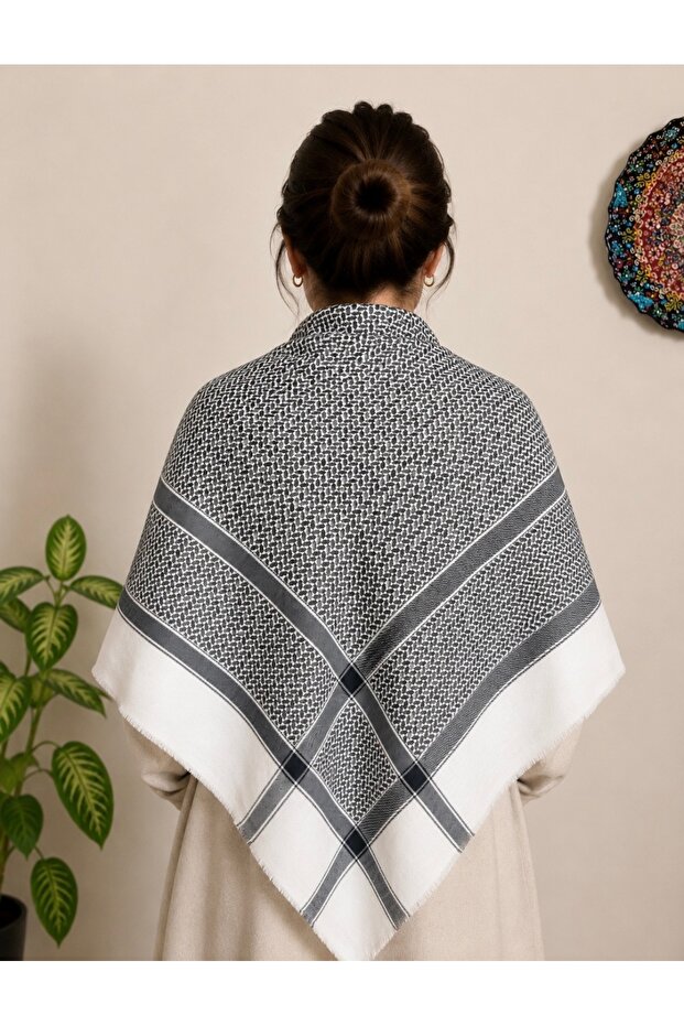 Unisex Daily Large Size Knitted Fabric Ethnic Pattern Shawl 130X130 cm