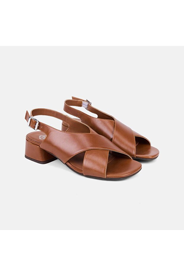Women's Brown Cross-Strapped Thick Heeled Leather Sandals