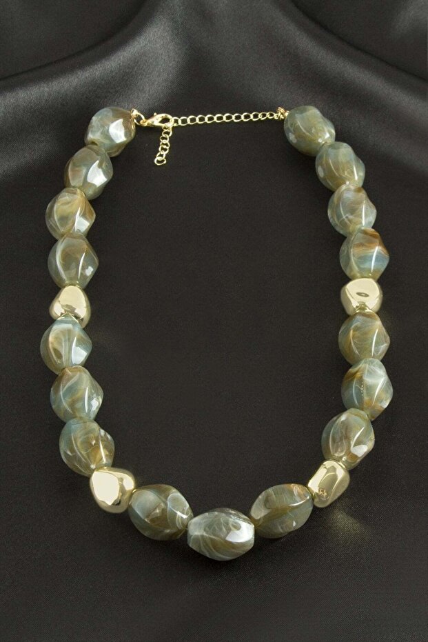 Zr Model Oval Plastic Necklace