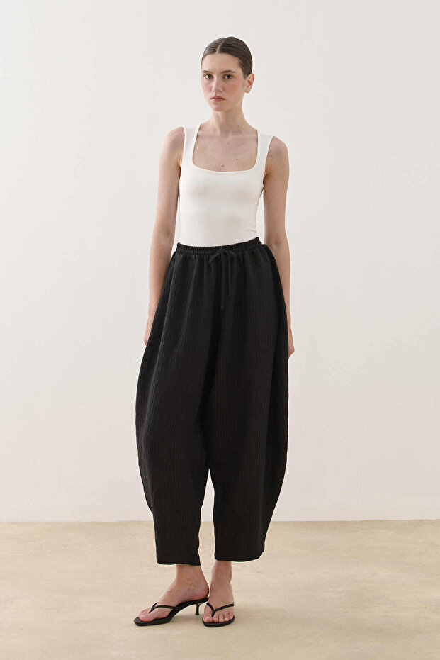 Striped Textured Barrel Trousers Black