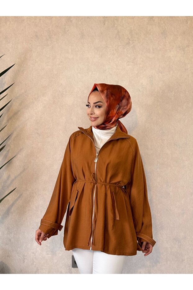 3238 سترة بسحاب مع تفاصيل أبولييت