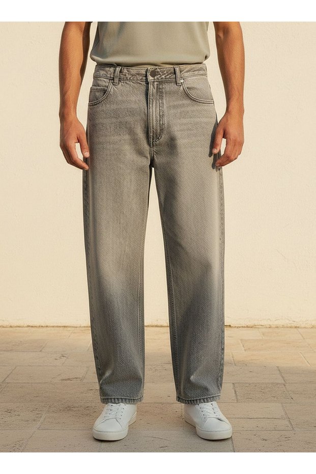 Denim Baggy Fit Mid-Rise Jeans