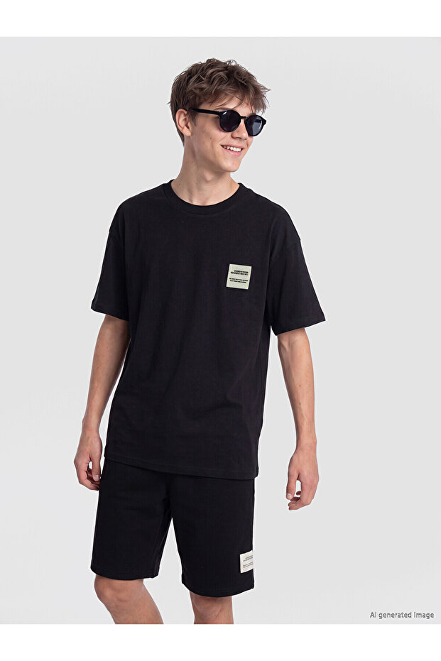 Original Oval Collar Boys' T-Shirt
