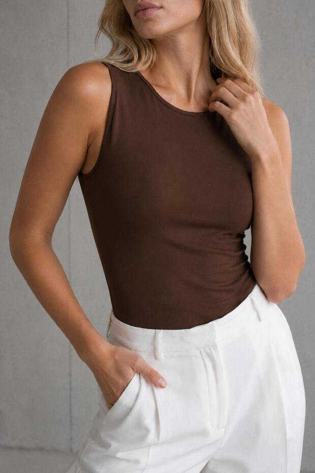 Women's Crew Neck Lycra Basic Sleeveless Bodysuit