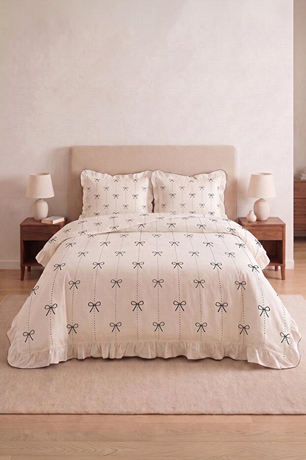 Lisette Premium Ruffled & Bowknot Double Duvet Cover Set / 100% Cotton