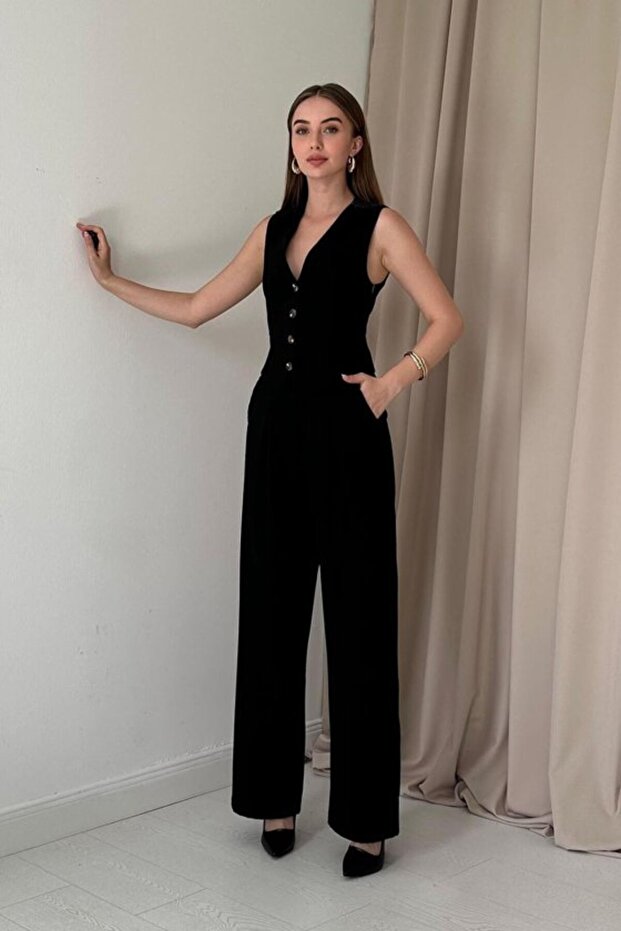 Black Vest and Trousers Set with Embellishments on the Back