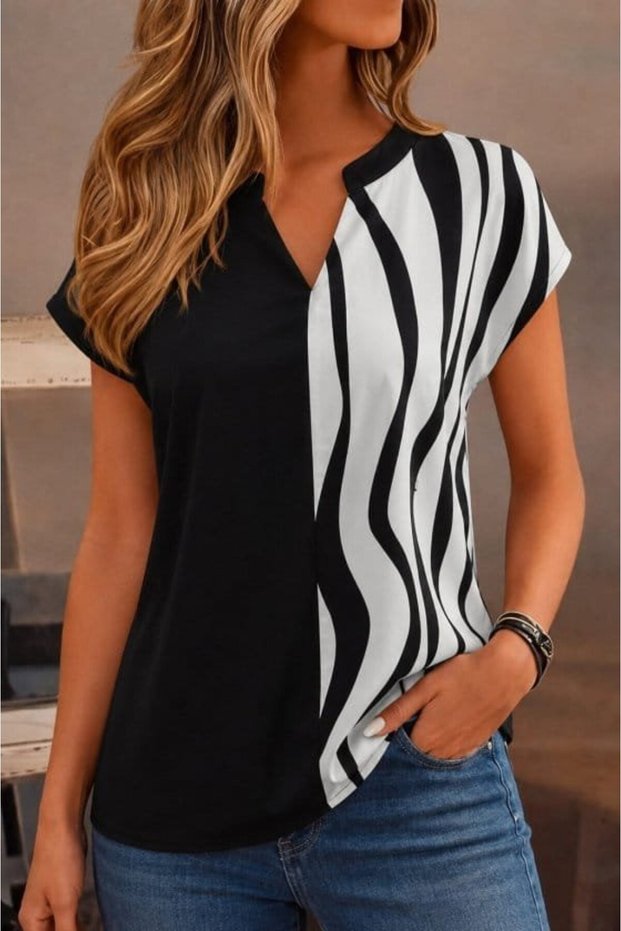 Women's Short Sleeve Judge V-Neck Woven Viscose Blouse