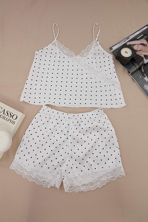 Beyaz Puantiyeli Dantel Detaylı Saten Dokuma Pijama Takımı THMSS26PT00231 - 3
