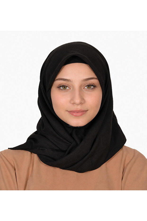 وشاح اللون الأسود