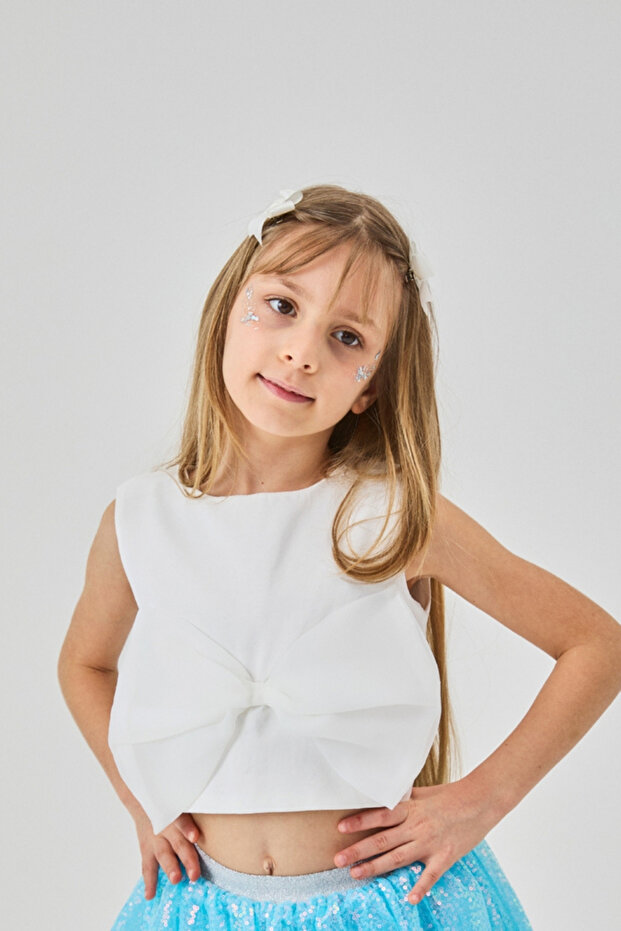 Ecru Bow Detailed Sleeveless Girls' Crop Top