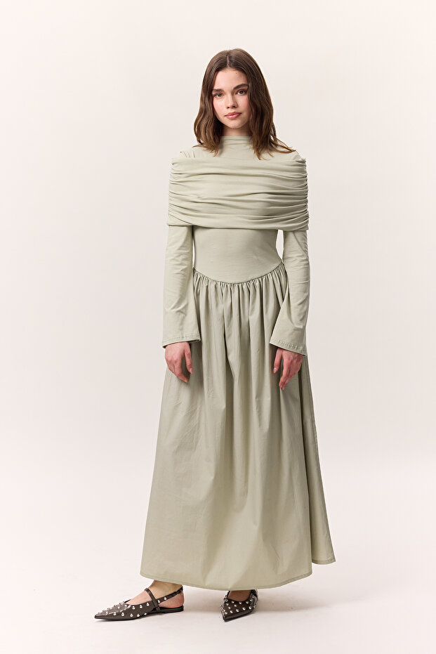 ROCHIE LUNGĂ CU FUSTE LARGI VERDE - 4