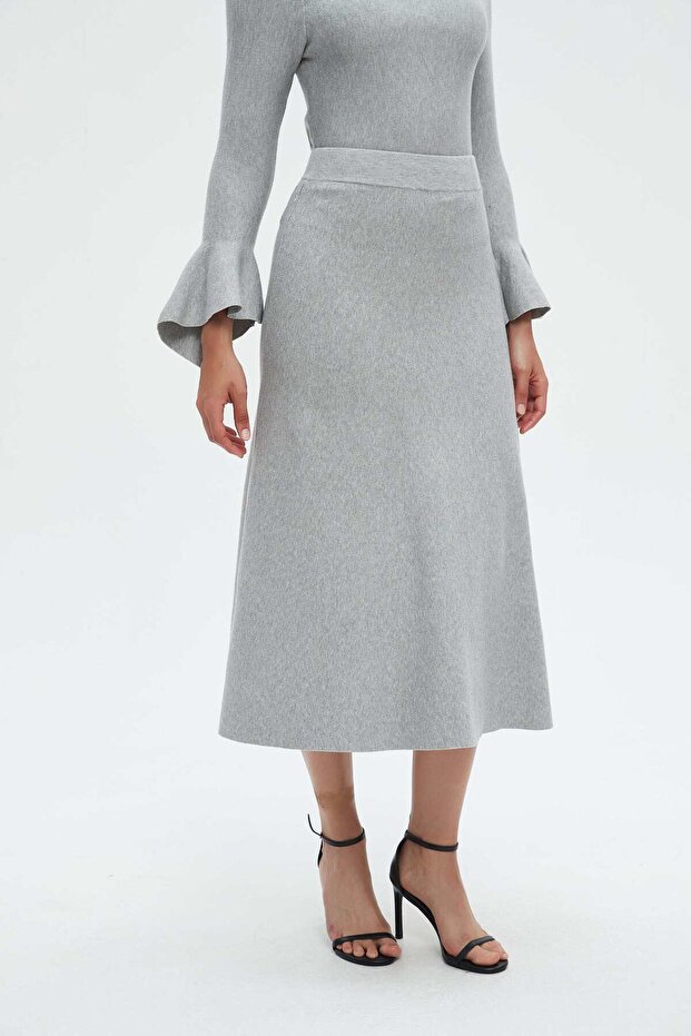 Solid Ruffled Midi Skirt - 4