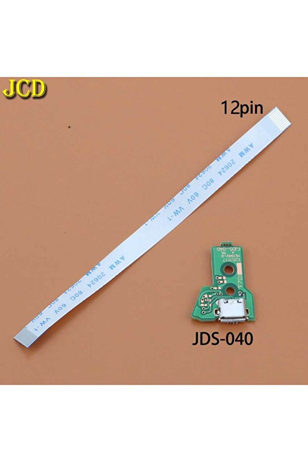 منفذ شحن USB لوحدة تحكم PS4 مع كابل مرن JDS-040 JDS-001