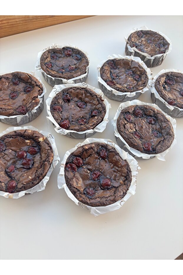 Cookies Company 6’lı Vişneli Brownie kutusu