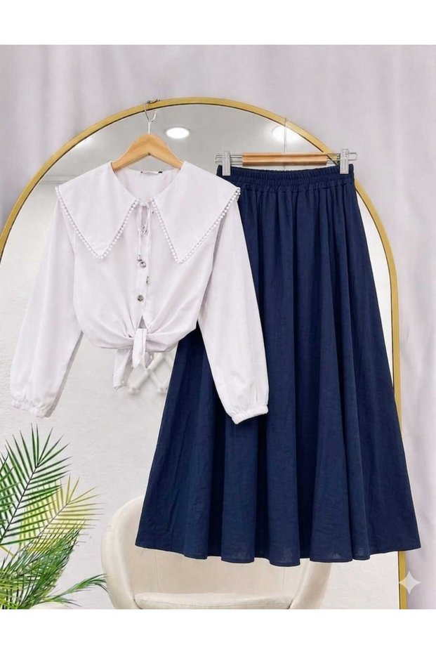 Women's Strawberry Fabric Skirt with Shirt Collar Detail and Pockets -0530