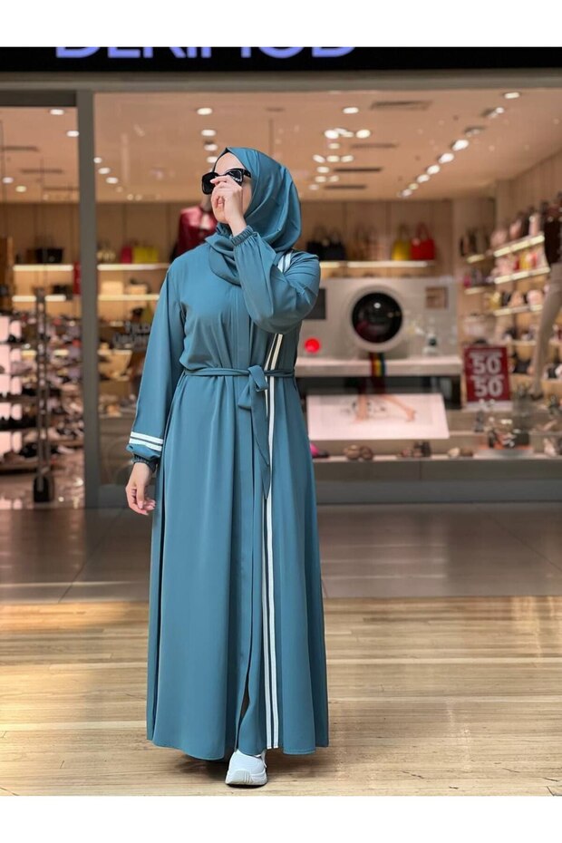 Women's Hijab Dress with Scarf Medina Silk Stylish Long Dress N-05212 _ Turquoise