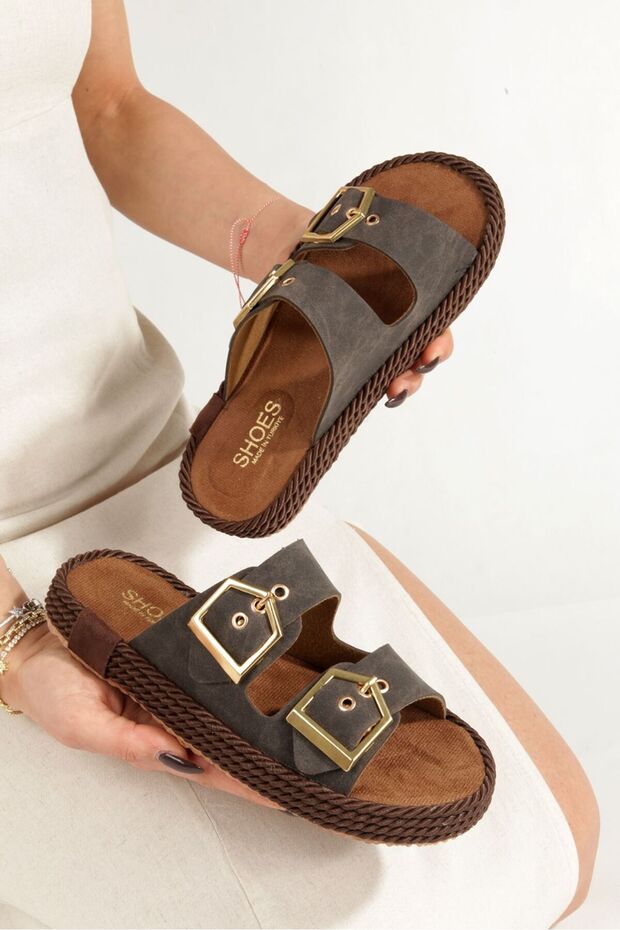 صندل بقاعدة حبلية ومشبك مزدوج