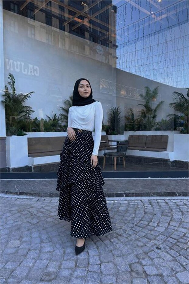Women's Black Asymmetrical Layered Polka Dot Pattern Full Length Hijab Skirt ------ Nms094