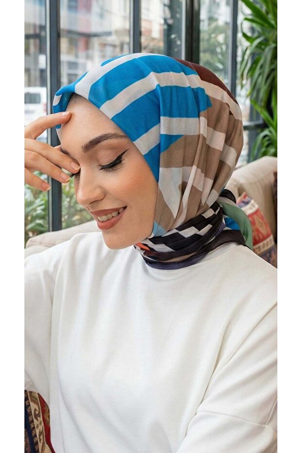 Patterned Soft Scarf - 136