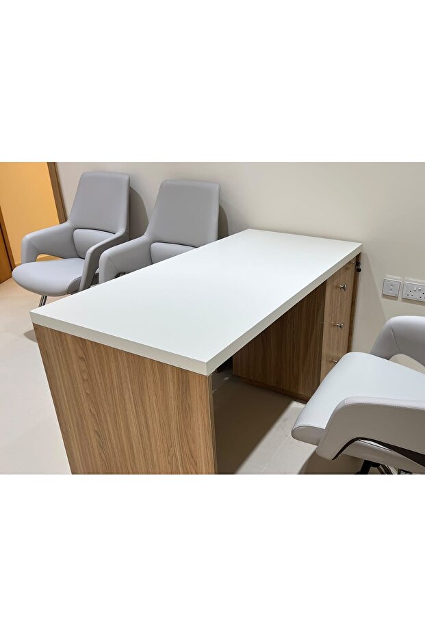 Oak Pattern Executive Desk - 2